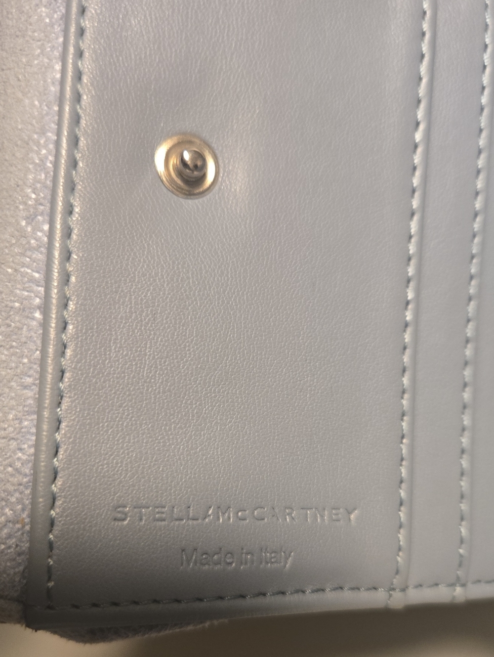 Stella McCartney light gray/blue mini chain-trim wallet - Picture 5 of 14